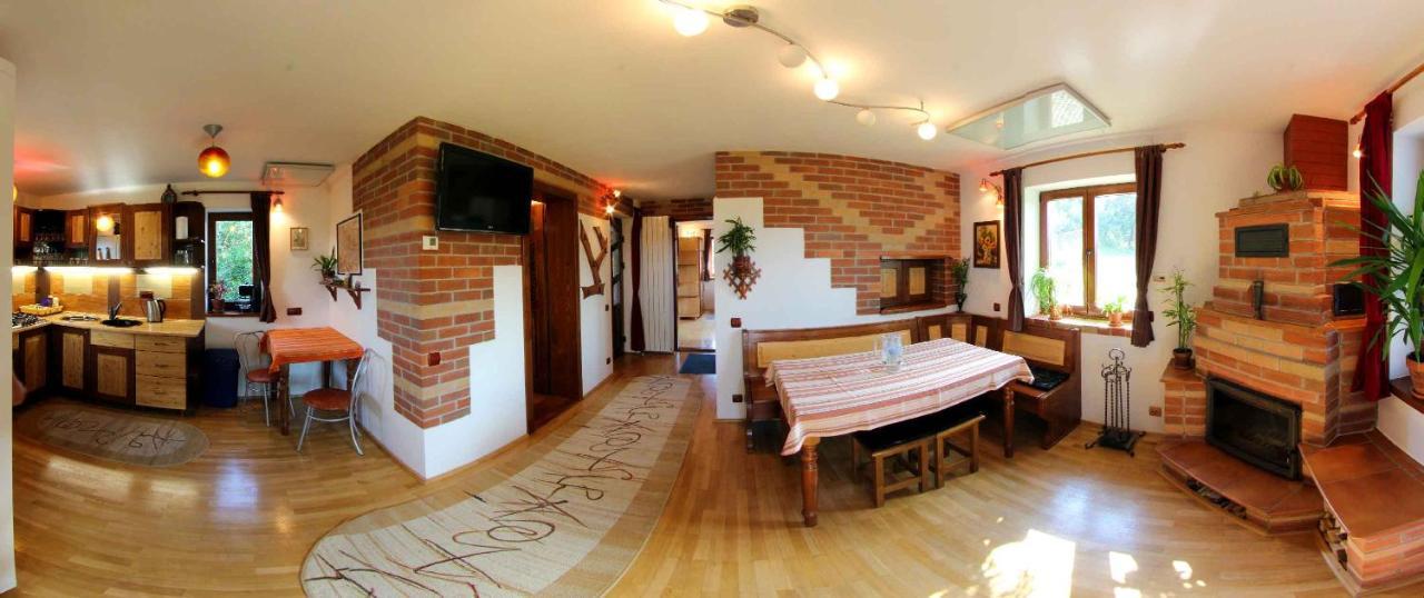 Casa Zollo Διαμέρισμα Sălişte Εξωτερικό φωτογραφία